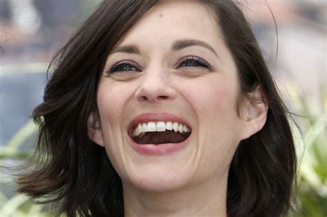 marion cotillard teeth